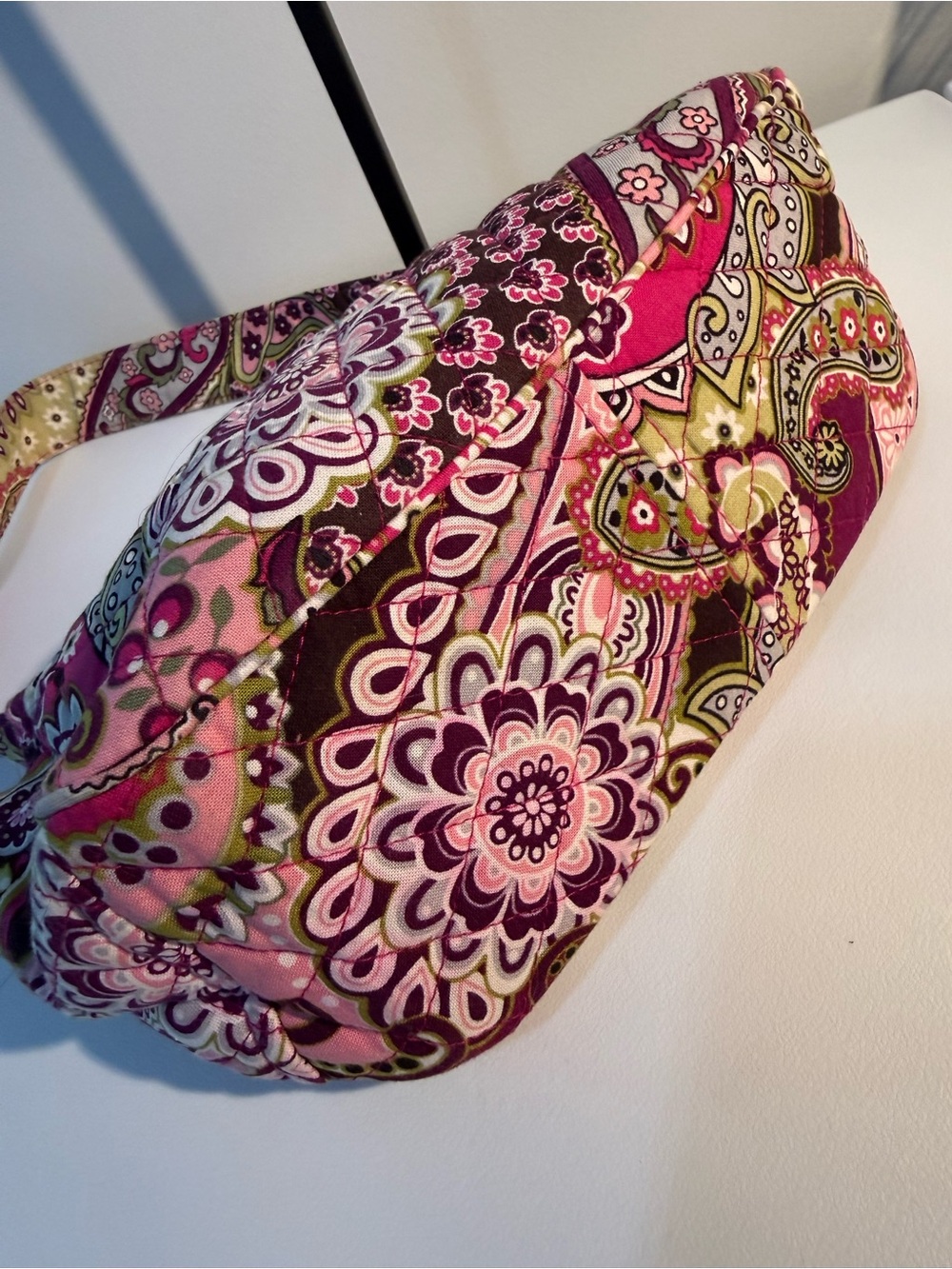 NWOT Vera Bradley Very Berry Paisley Shoulder Bag & Matching Wristlet Wallet Set - Picture 3 of 8